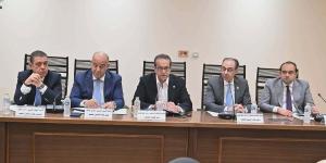 وزير الصحة: المنصة الوطنية للسياحة العلاجية توفر خدمات بتكلفة أقل 50%