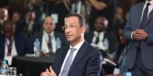 وزير الاتصالات: مصر تتبنى رؤية شاملة لبناء فضاء رقمي آمن