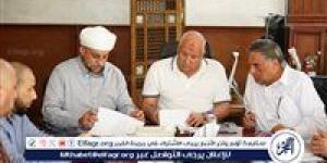 محافظ مطروح يوقع بروتوكولًا لإنشاء أول وكالة للخضار والفاكهة وأول وكالة لمعارض السيارات بمطروح