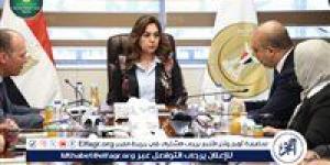 وزيرة التنمية المحلية والبيئة تتابع الموقف التنفيذي لمشروع مصرف كيتشنر في 3 محافظات