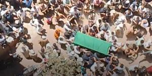 جنازة مهيبة.. تشييع جثماني شقيقين لقيا مصرعهما في حادث تصادم بالمنوفية