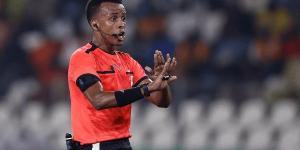 الحكم الصومالي عمر عبد القادر عرتن يفقد فرصة المشاركة في كأس العالم 2026.. اعرف التفاصيل