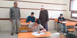 رئيس منطقة القليوبية الأزهرية: أهمية الالتزام الكامل بالتعليمات المنظمة للامتحانات