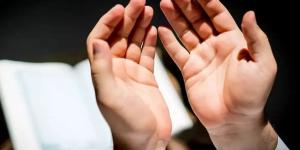 حكم الدعاء على الشخص المؤذي.. دار الإفتاء تجيب