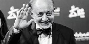 فنان استثنائي.. مهرجان القاهرة السينمائي ينعى عبد العزيز مخيون