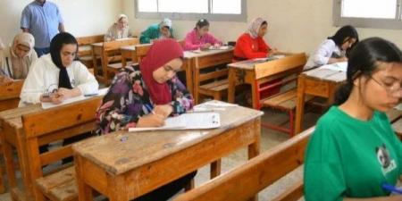 القليوبية تنفي تسريب امتحان العلوم للشهادة الإعدادية.. والأسئلة المتداولة مزيفة