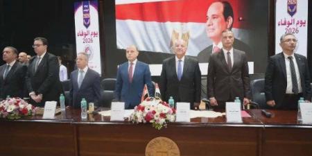 وكيل النواب في يوم الطبيب الـ48: ضرورة تشريع يضمن الرعاية الصحية لأطباء الامتياز