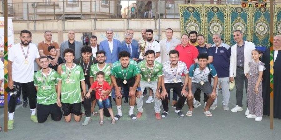 محافظ بني سويف يكرم مركز شباب بلفيا بعد فوزه بدوري منتخبات مجالس المدن