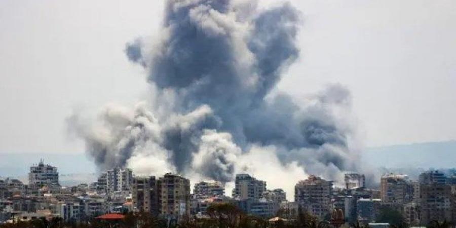 إعلام إسرائيلي عن مسؤول: الهجمات ستستمر في جنوب لبنان خلال الأيام المقبلة بكامل قوتها