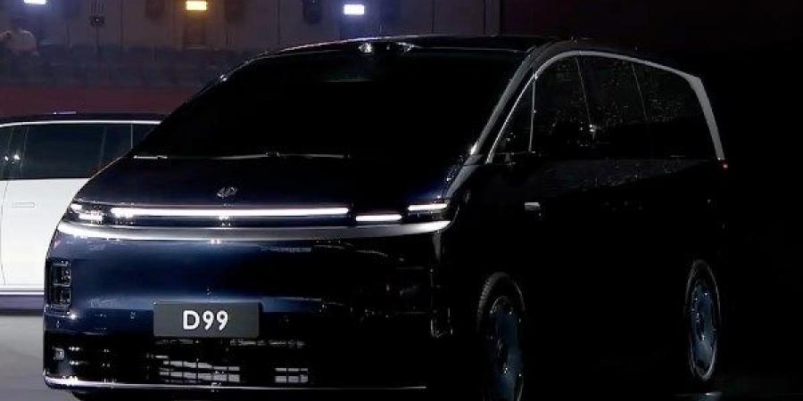 مساحة عائلية وتصميم فان.. ليب موتور تطرح D99 عالميًا