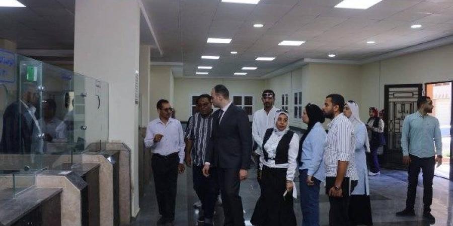 محافظ دمياط: نتابع تشغيل مشروعات "حياة كريمة" لضمان طفرة تنموية وخدمية بقرى مركز كفر سعد