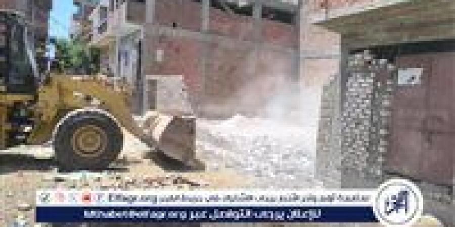 محافظ أسيوط: إزالة 39 حالة تعدي على أراضي زراعية وأملاك دولة ومتغيرات مكانية بالمحافظة
