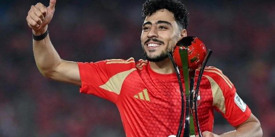 فرج عامر: كل المؤشرات تؤكد اقتراب عودة أكرم توفيق إلى الأهلي