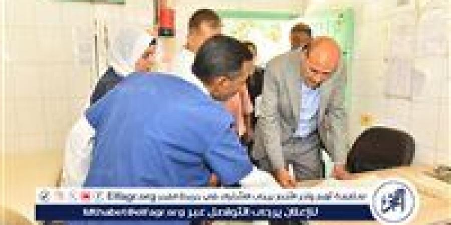 "خلال زيارة مفاجئة "محافظ أسيوط يحيل مدير الوحدة الصحية بعرب المدابغ بحى غرب للتحقيق
