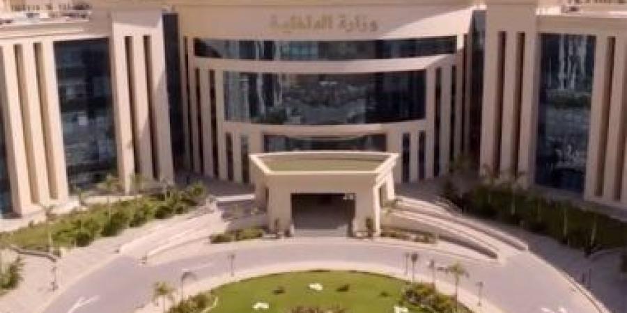 كشف ملابسات إجبار شخص على ركوب سيارة بزراعي البحيرة