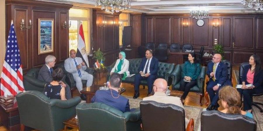 محافظ الإسكندرية يبحث مع القائم بأعمال سفارة أمريكا تعزيز التعاون