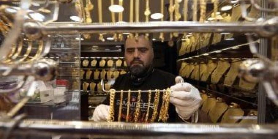 تعرف على آخر تطورات سعر الذهب اليوم.. عيار 24 بـ7331 جنيه