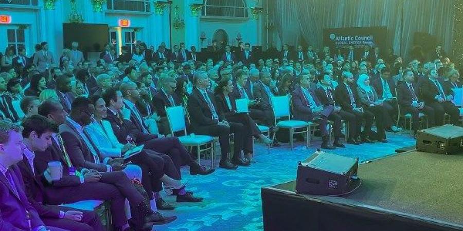 وزير البترول يشارك في فعاليات النسخة العاشرة من المنتدى العالمي للطاقة