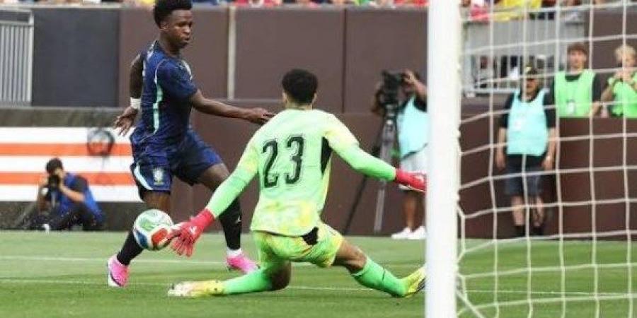 يتفوق على والده.. طارق العشري: مصطفى شوبير فرض نفسه في المنتخب.. ومباراة إسبانيا كشفت معدنه