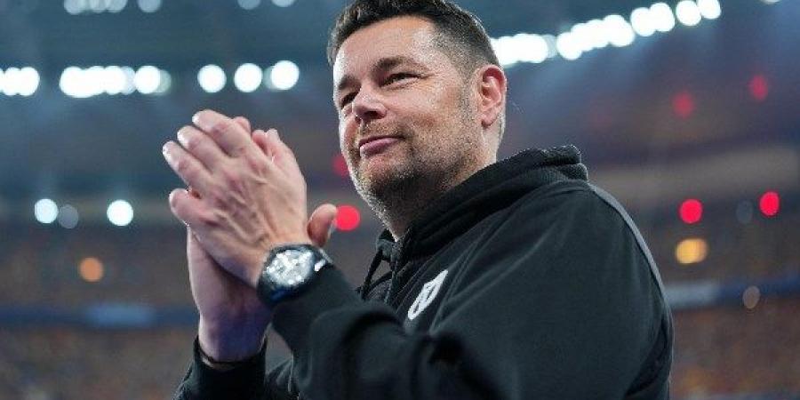 كريستال بالاس يقترب من تعيين بيير ساج مدربًا جديدًا للفريق