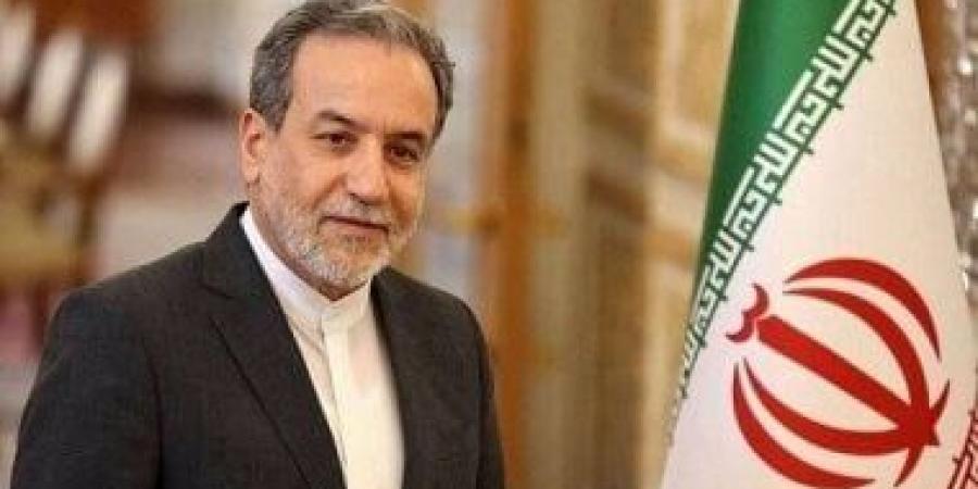 رد حاسم.. عراقجي يهدد أمريكا: الخليج مقبرة الغزاة.. غادروا منطقتنا إن أردتم الأمان