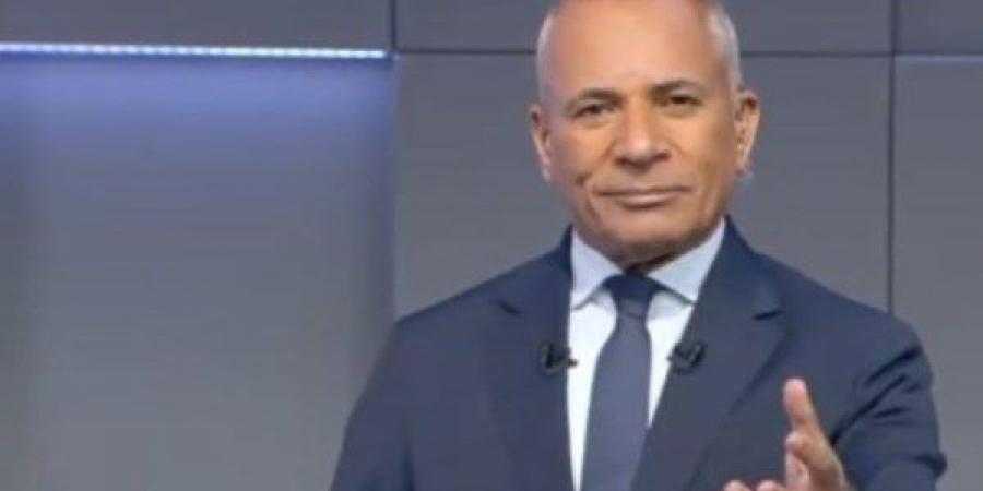 أحمد موسى يطالب بسرعة الاستجابة للمصريين بالخارج في هذا الأمر