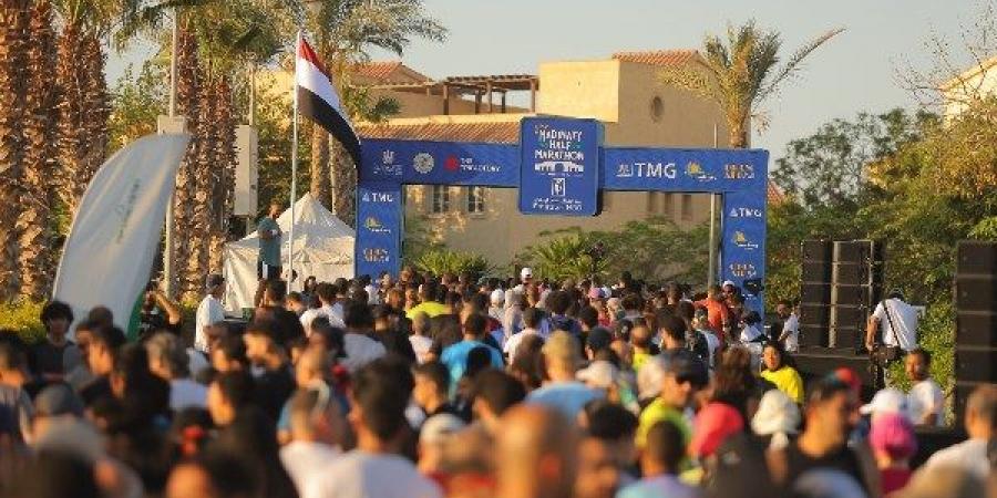 آلاف المتسابقين في ماراثون مدينتي 2026 بحضور سفيري الولايات المتحدة والإمارات