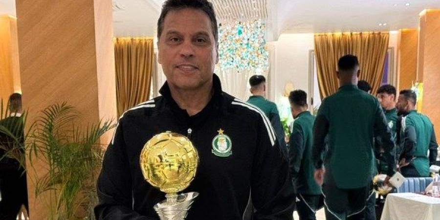 حسام البدري يحقق اللقب الرابع مع أهلي طرابلس