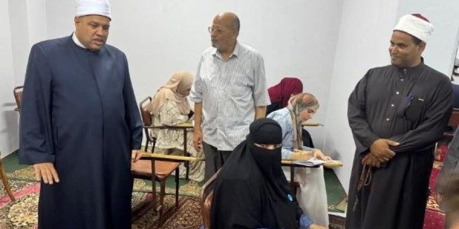 وكيل أوقاف كفر الشيخ يتابع اختبارات المركز الثقافي الإسلامي | صور