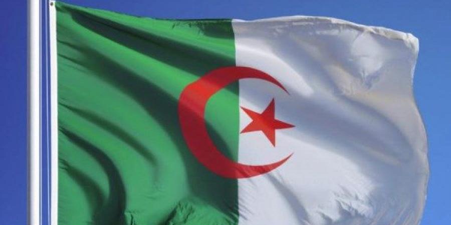 الجزائر تدين الاعتداءات على الأردن والكويت والبحرين