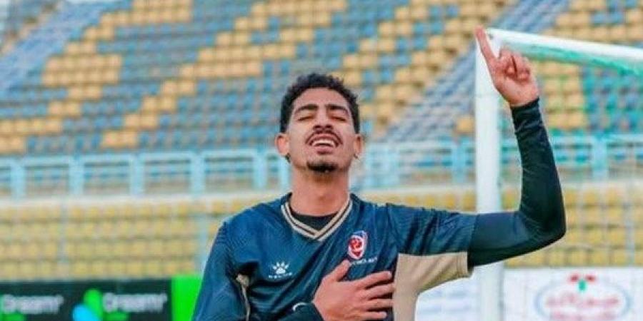 الأهلي يجمد صفقة لاعب بتروجت مؤقتا.. والقرار النهائي بيد المدرب الجديد