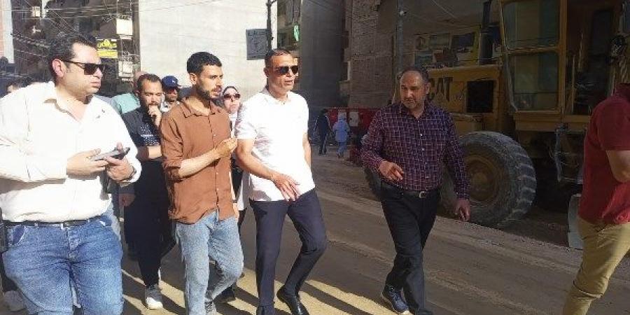 استجابةً للشكاوى.. محافظ الغربية يوجه بحلول عاجلة لمشكلات تطوير شارع الجلاء بالمحلة الكبرى