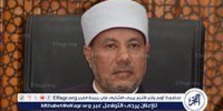 نائب رئيس جامعة الأزهر بأسيوط يعزي أسرة الطالبة رحاب علي ووفد من الكلية يقدم واجب العزاء بسوهاج