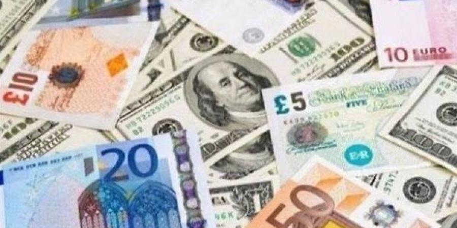 لو هتسافر.. اعرف سعر العملات العربية أمام الجنيه المصري اليوم الخميس
