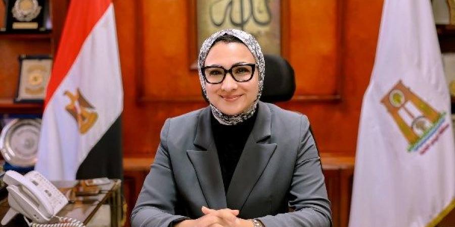 موجز أخبار الوادي الجديد| المحافظة تواصل دعم المنافذ الحكومية لتوفير السلع بأسعار مخفضة.. وانطلاق القوافل التعليمية المجانية لطلاب الثانوية