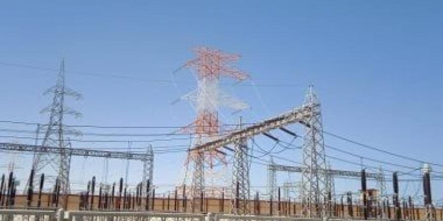 أكبر مشروع لنقل الكهرباء.. 14مليار جنيه لربط طاقة الرياح بخليج السويس بالشبكة القومية